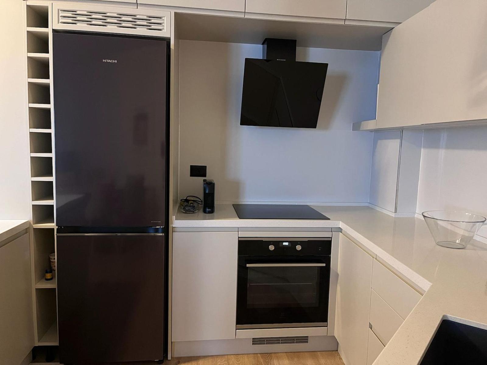 Hill Side Suite 4 By Ps